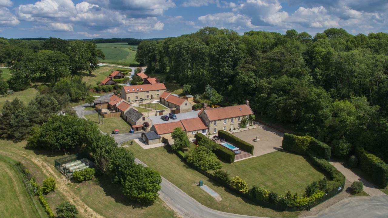 High Oaks Grange - Glamping Hotel Pickering Exterior foto